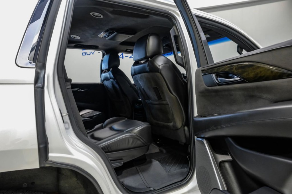 2020 Cadillac Escalade Image 52