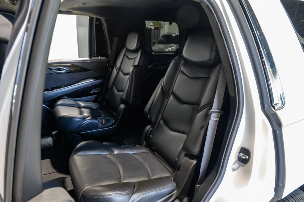 2020 Cadillac Escalade Image 54