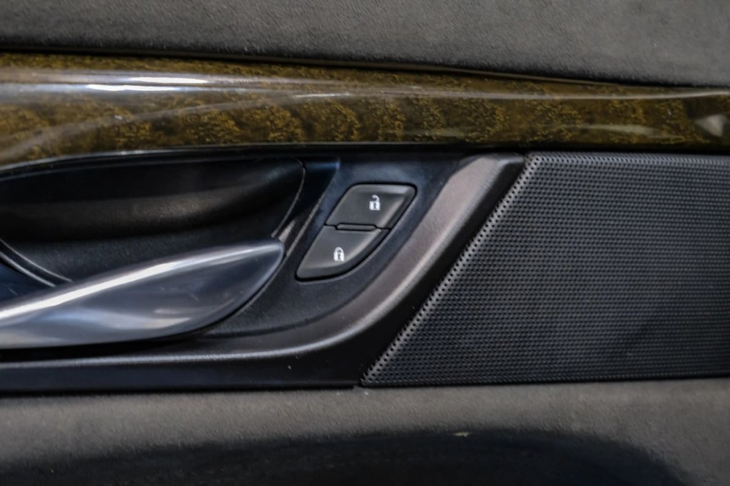 2020 Cadillac Escalade Image 61