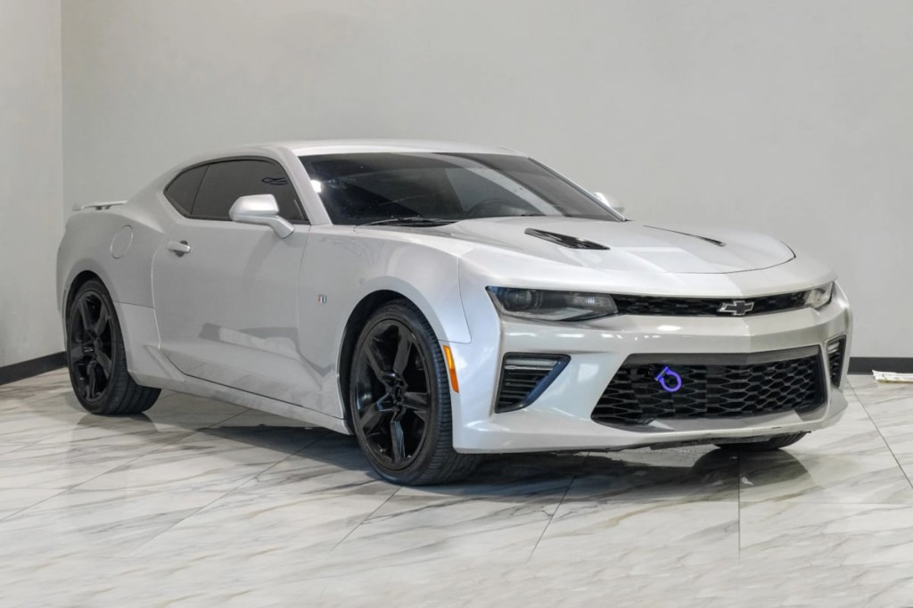 2018 Chevrolet Camaro Image 10