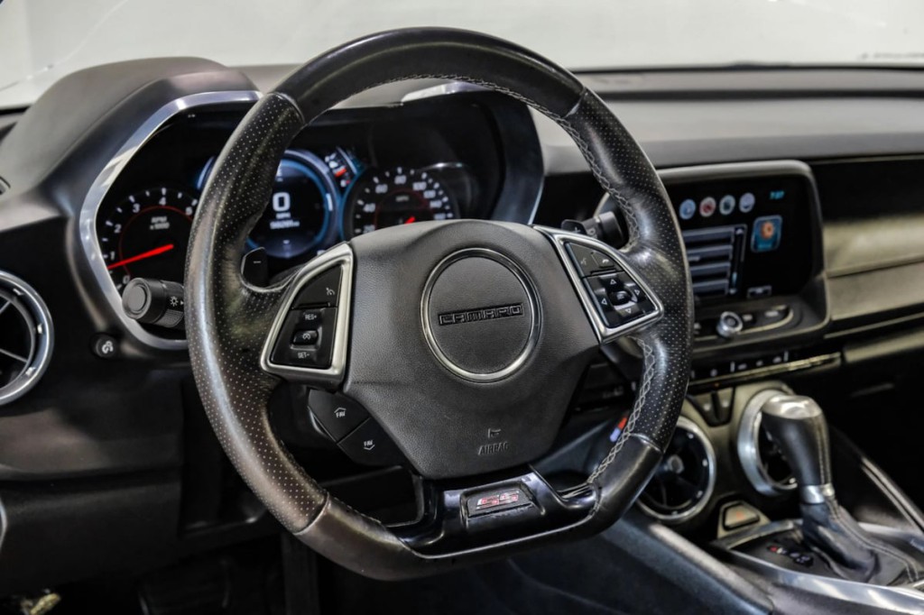2018 Chevrolet Camaro Image 22