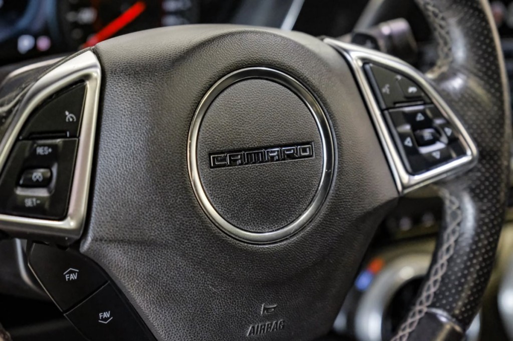 2018 Chevrolet Camaro Image 25