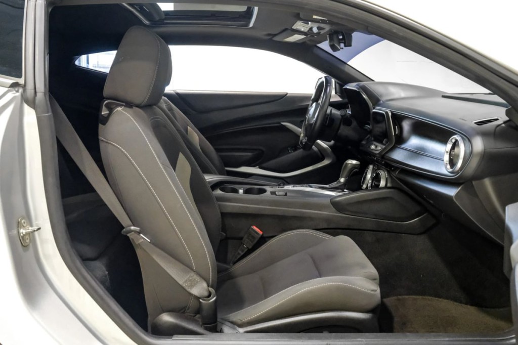 2018 Chevrolet Camaro Image 44