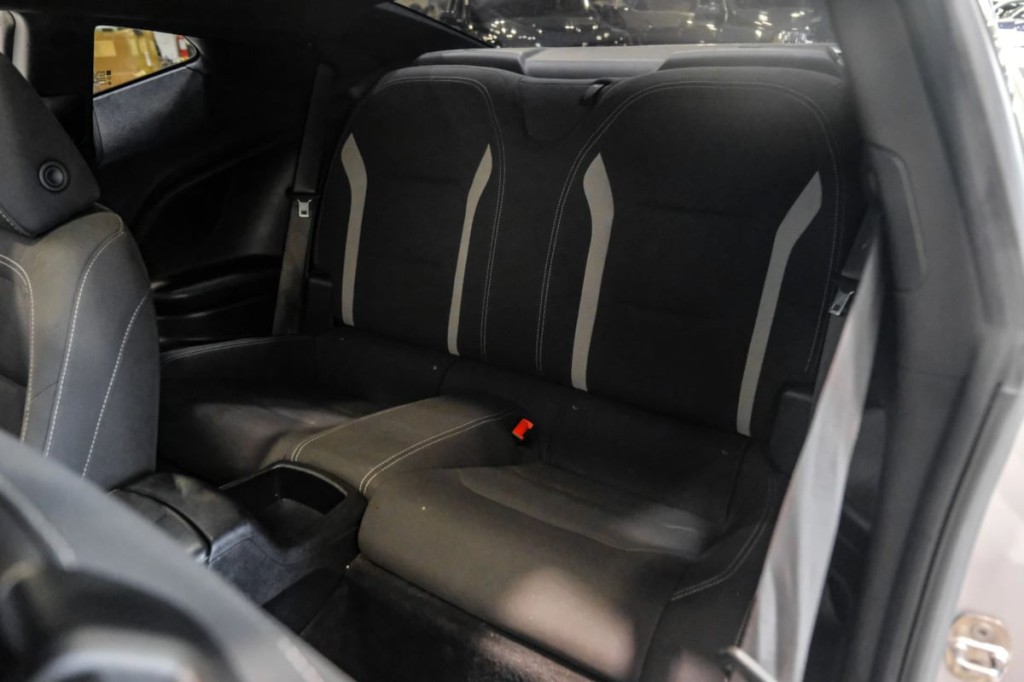 2018 Chevrolet Camaro Image 46