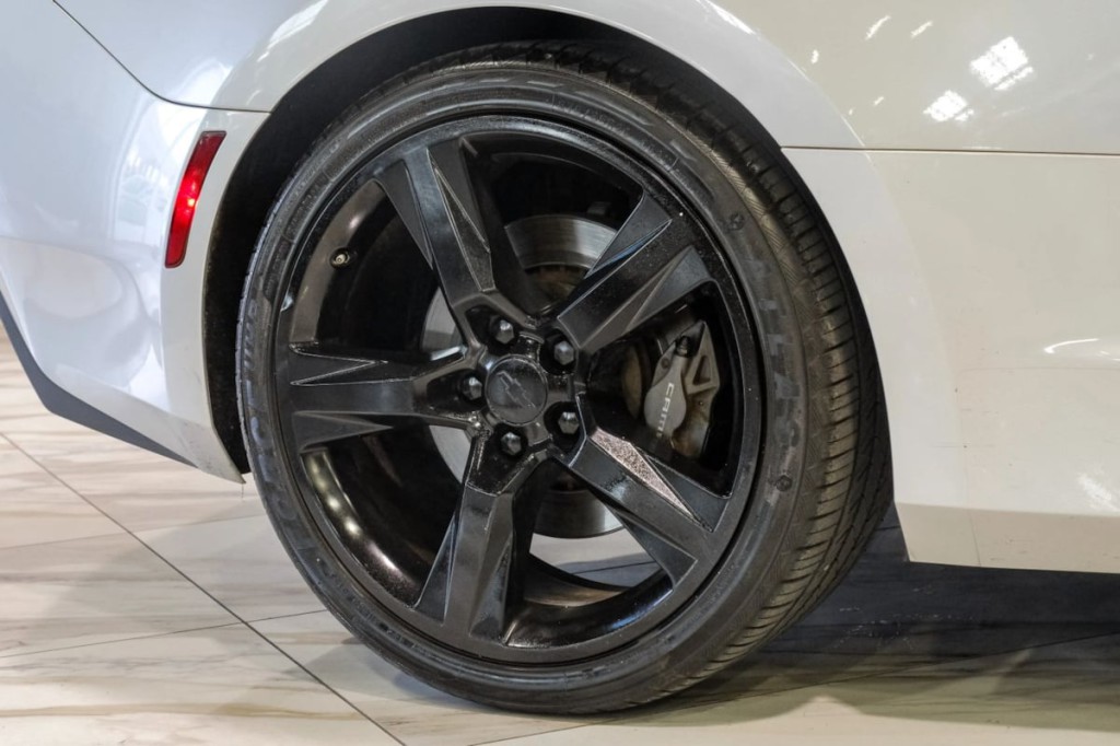 2018 Chevrolet Camaro Image 61