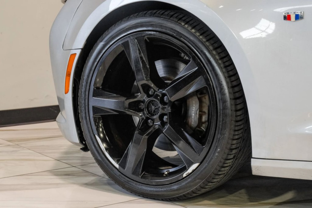 2018 Chevrolet Camaro Image 63