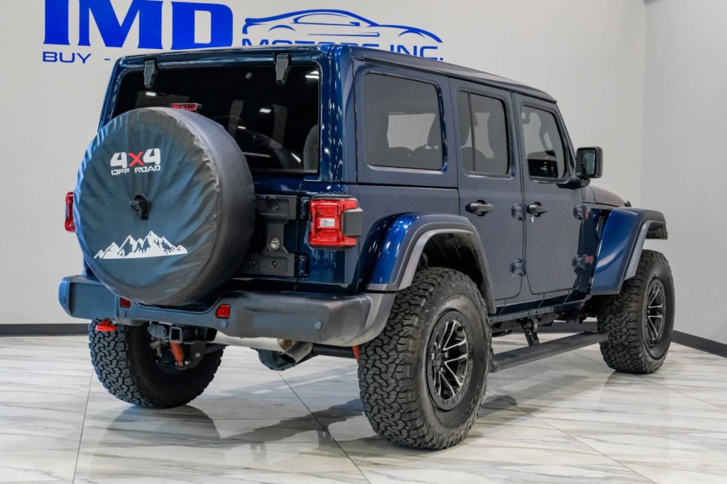 2025 Jeep Wrangler Image 11