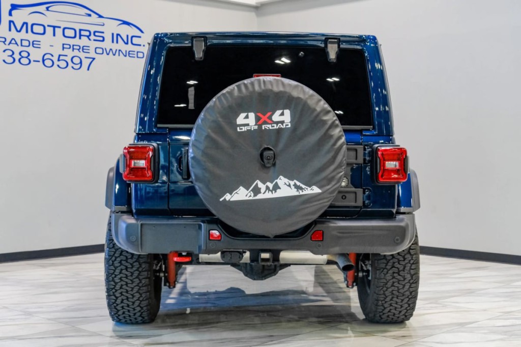 2025 Jeep Wrangler Image 14