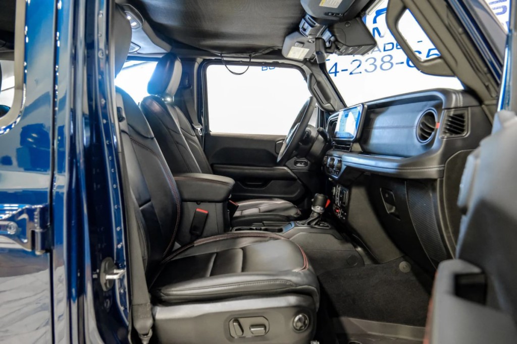 2025 Jeep Wrangler Image 47