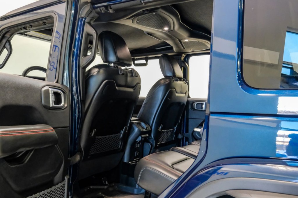 2025 Jeep Wrangler Image 52