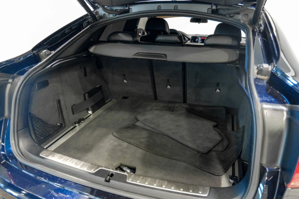 2016 BMW X6 Image 66