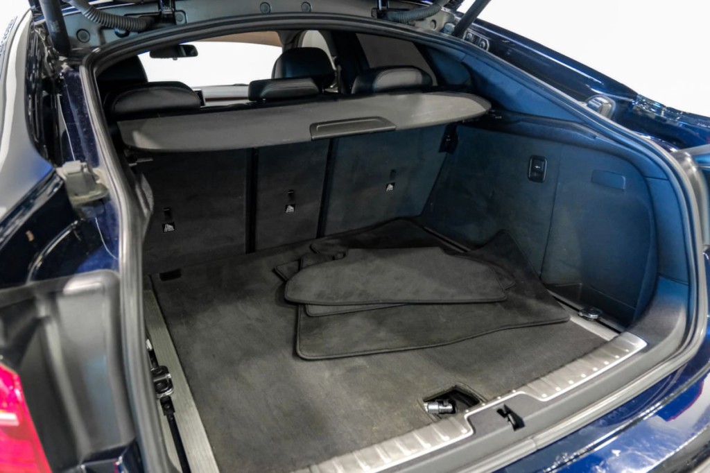 2016 BMW X6 Image 67