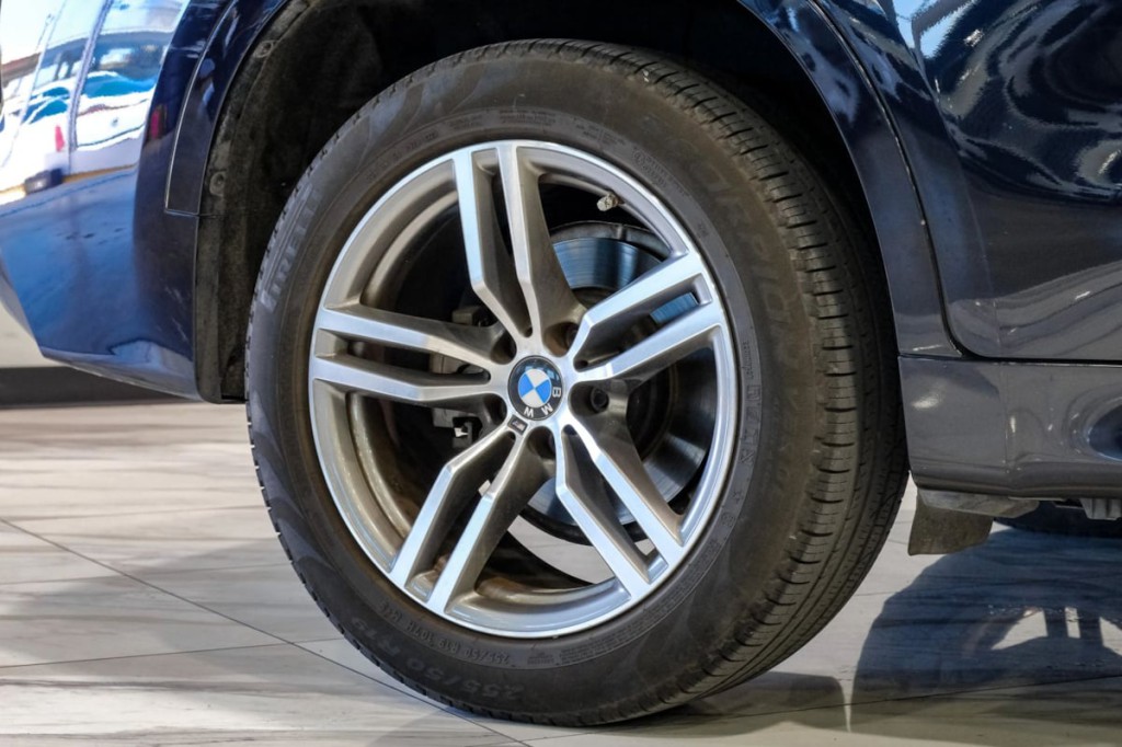2016 BMW X6 Image 69