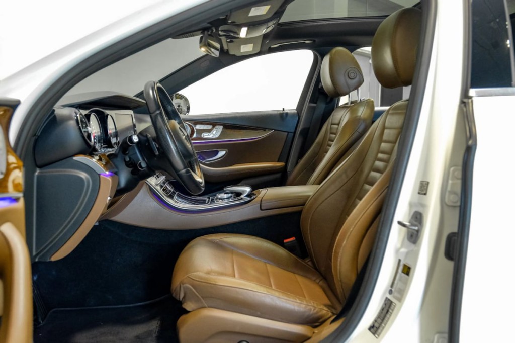 2018 Mercedes-Benz E-Class Image 5