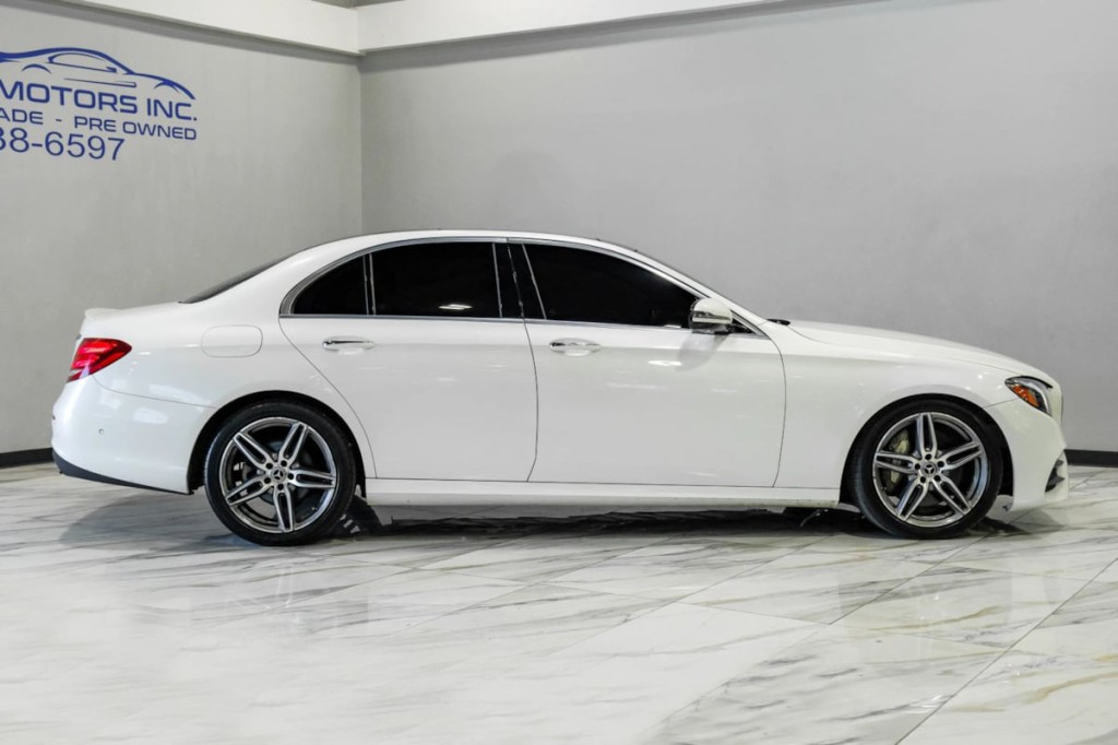 2018 Mercedes-Benz E-Class Image 11