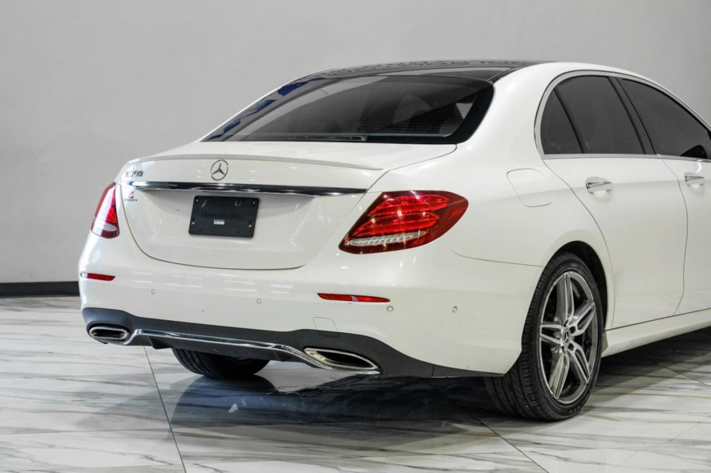 2018 Mercedes-Benz E-Class Image 13