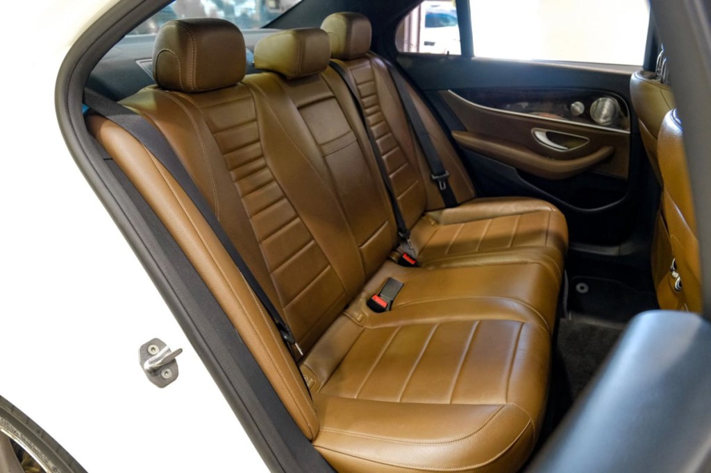 2018 Mercedes-Benz E-Class Image 46