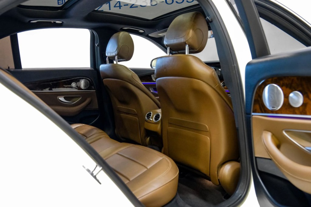 2018 Mercedes-Benz E-Class Image 47
