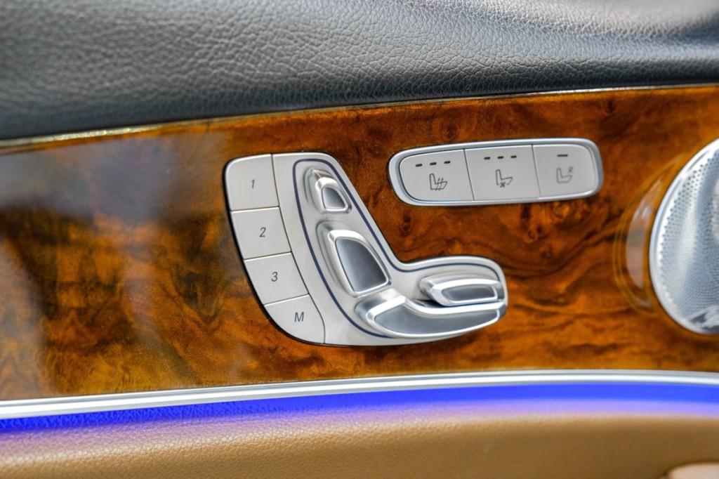 2018 Mercedes-Benz E-Class Image 56