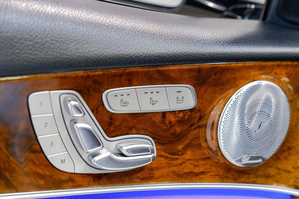 2018 Mercedes-Benz E-Class Image 57