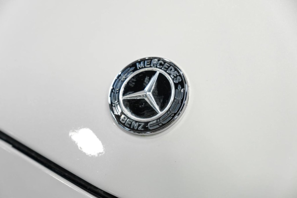 2018 Mercedes-Benz E-Class Image 69