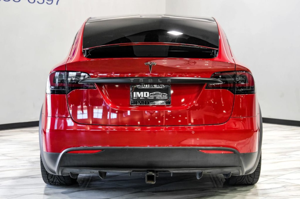 2019 Tesla Model X Image 10