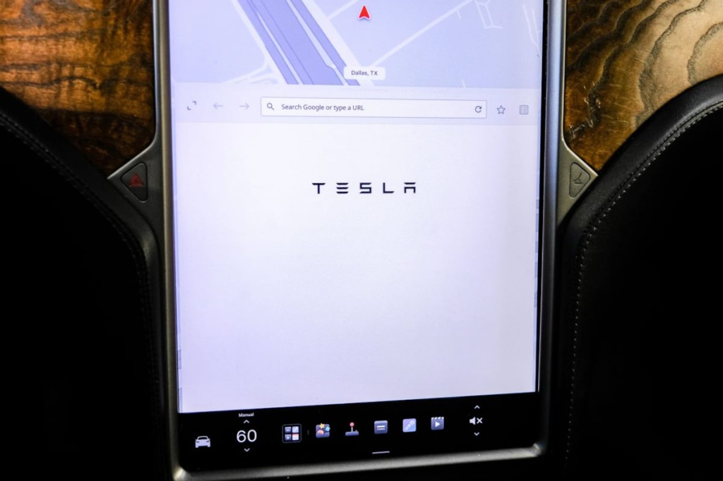 2019 Tesla Model X Image 36