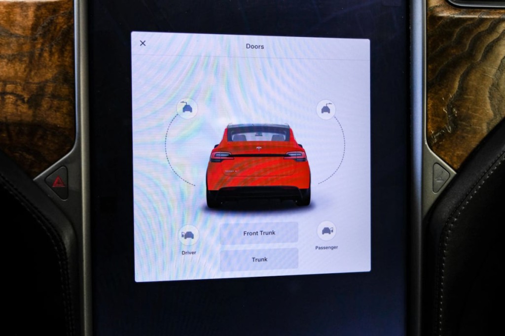 2019 Tesla Model X Image 39