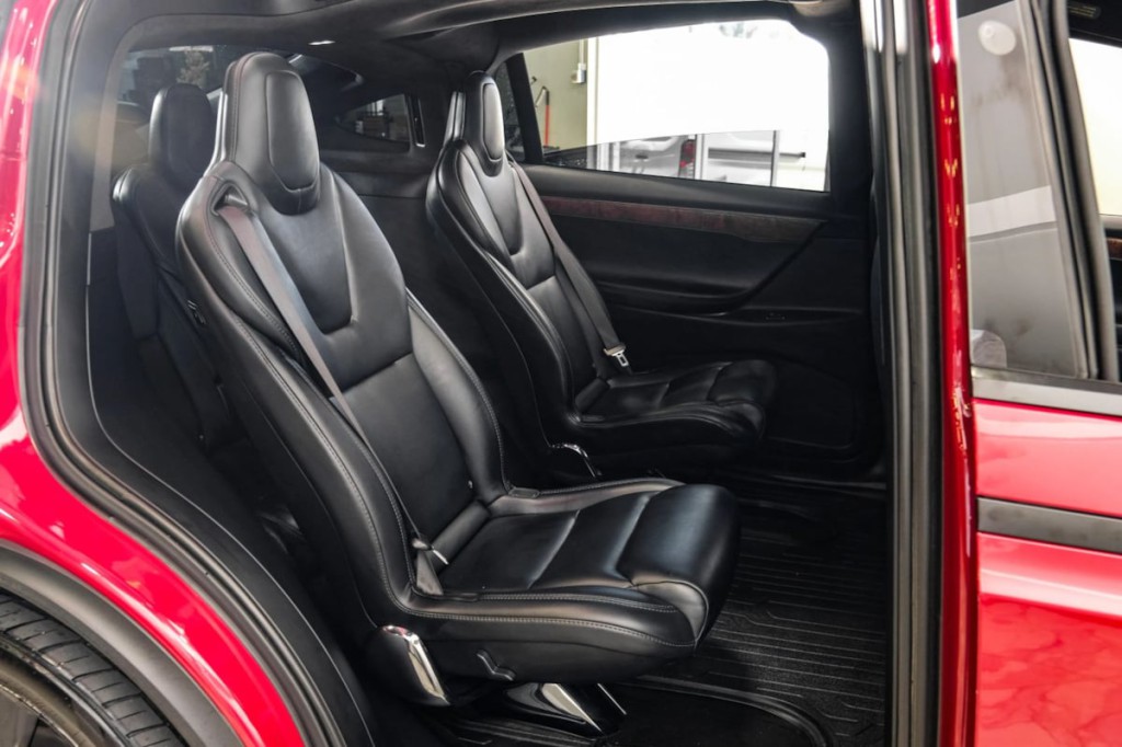 2019 Tesla Model X Image 41