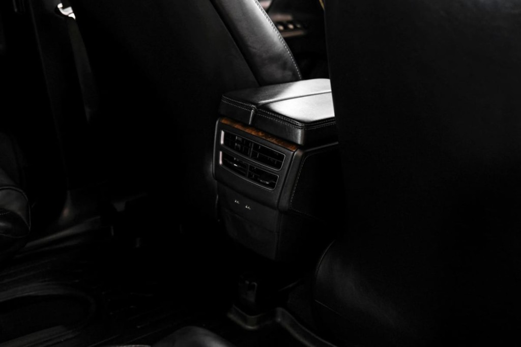 2019 Tesla Model X Image 43