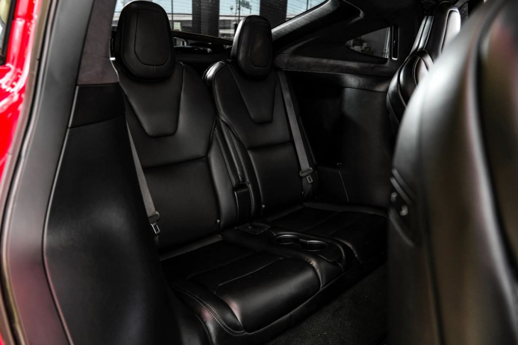 2019 Tesla Model X Image 46