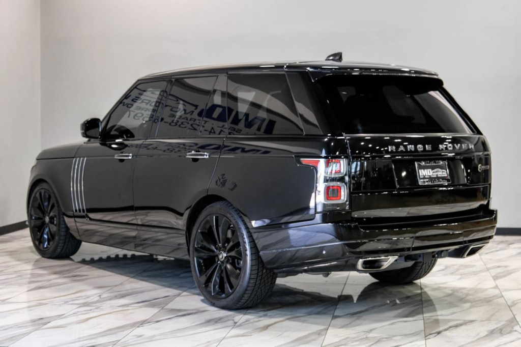 2021 Land Rover Range Rover Image 12