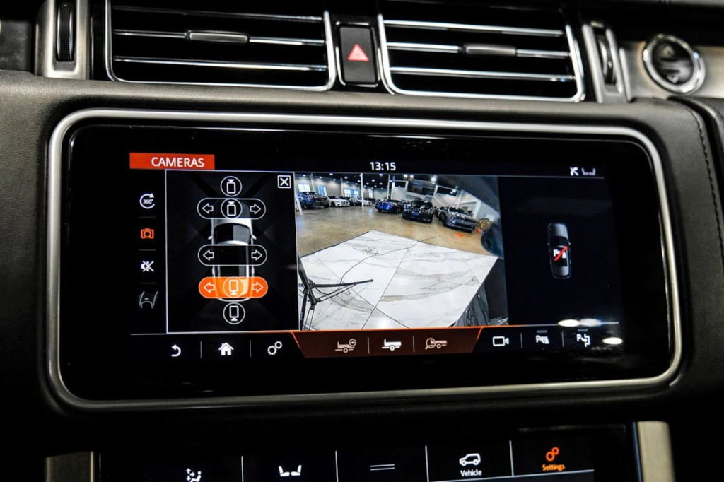2021 Land Rover Range Rover Image 32