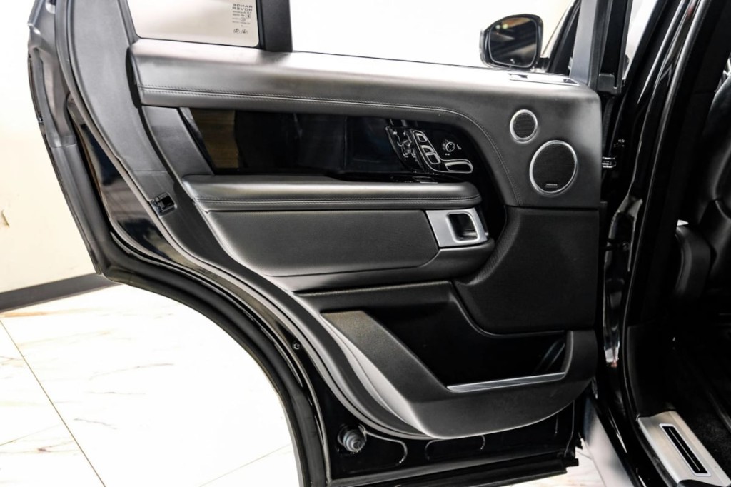 2021 Land Rover Range Rover Image 66