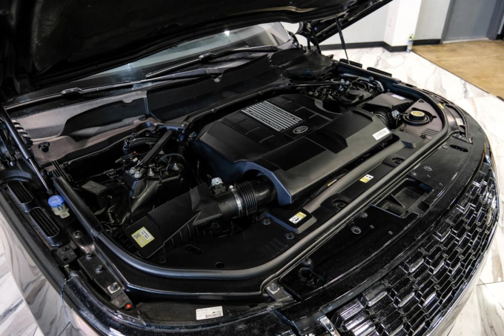 2021 Land Rover Range Rover Image 75