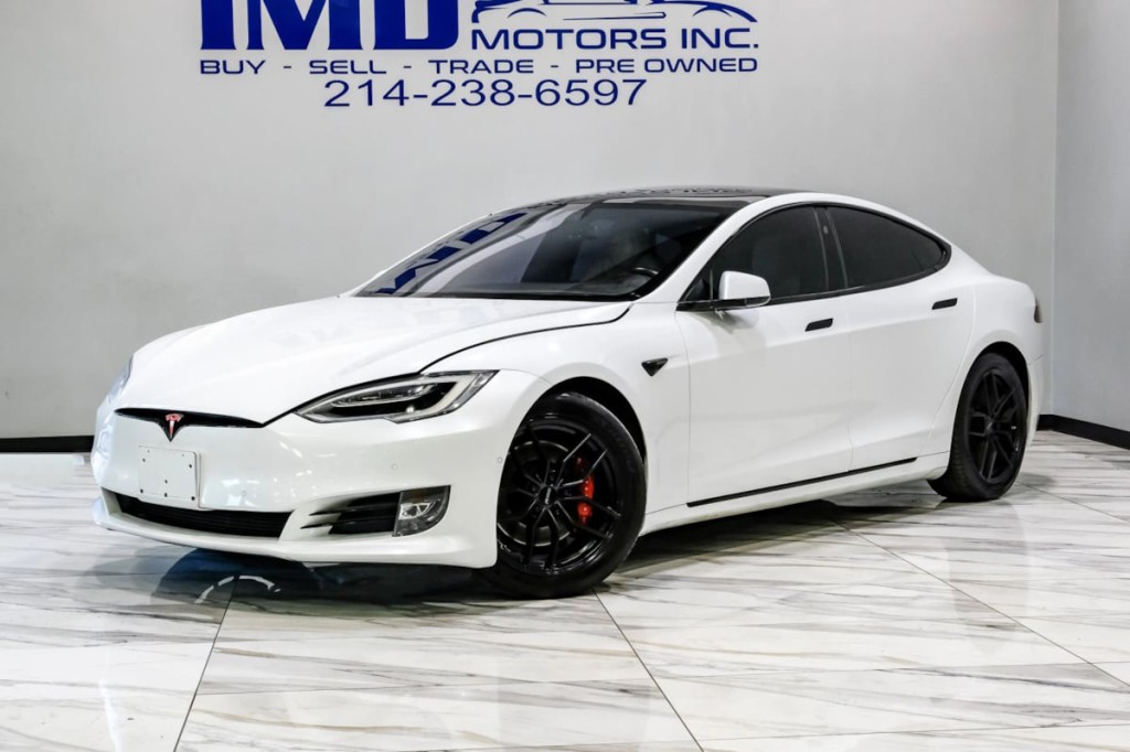 2021 Tesla Model S Image 2