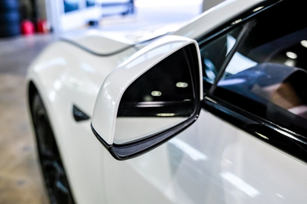 2021 Tesla Model S Image 43