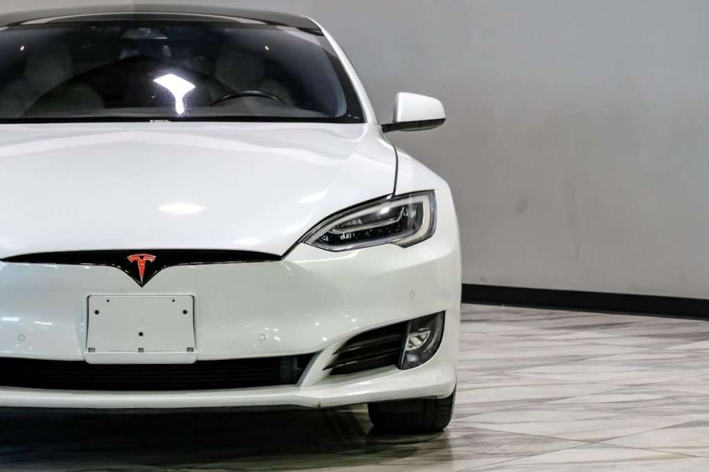 2021 Tesla Model S Image 49