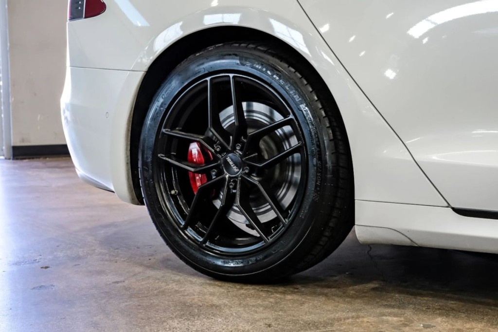 2021 Tesla Model S Image 56