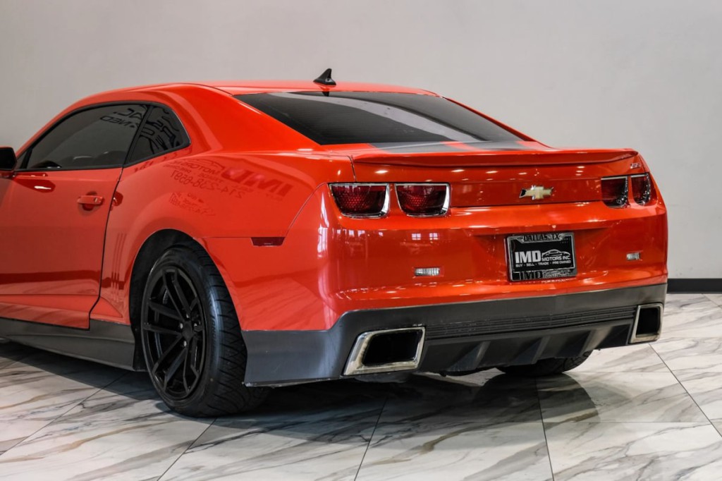 2010 Chevrolet Camaro Image 14