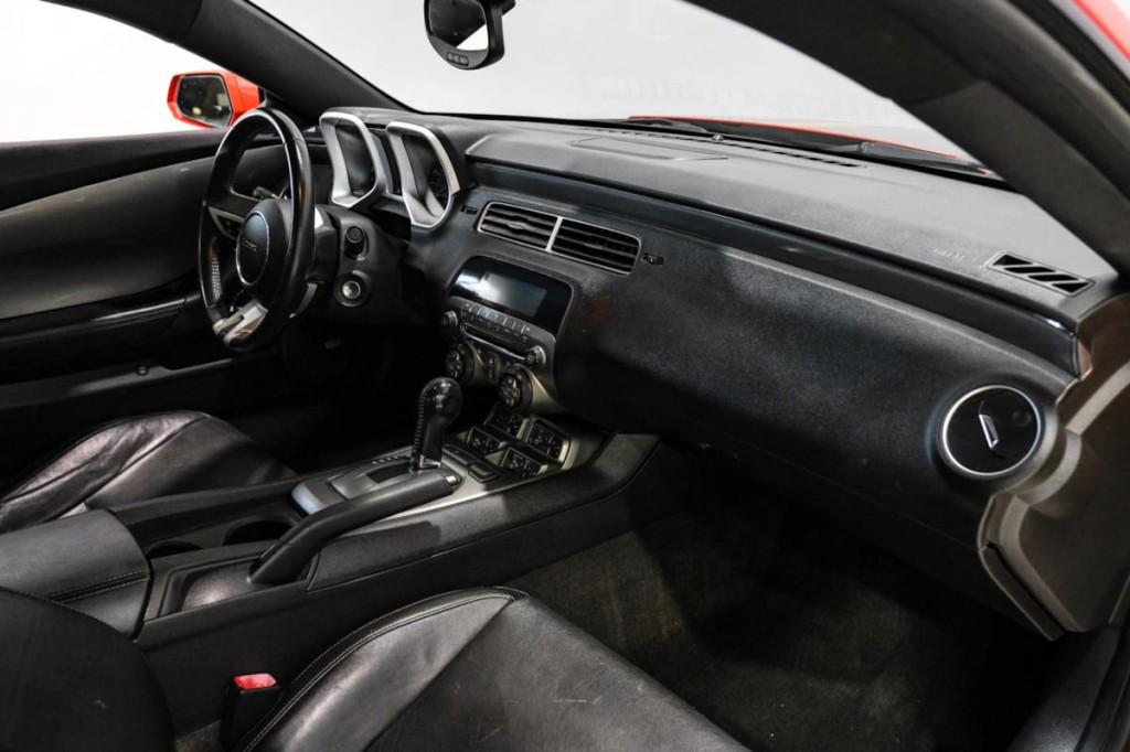 2010 Chevrolet Camaro Image 15