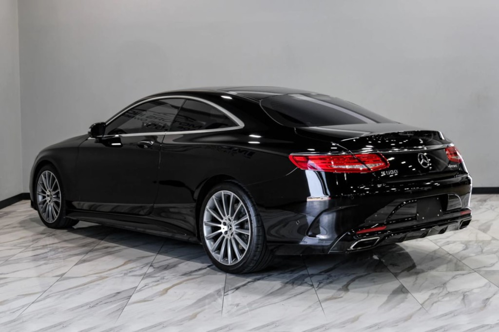 2017 Mercedes-Benz S-Class Image 12