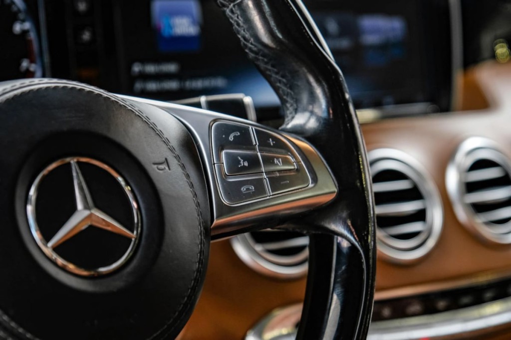 2017 Mercedes-Benz S-Class Image 22