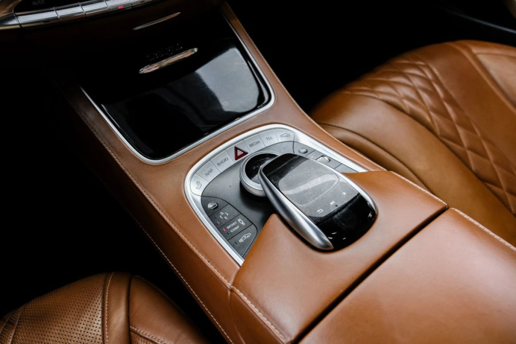 2017 Mercedes-Benz S-Class Image 30