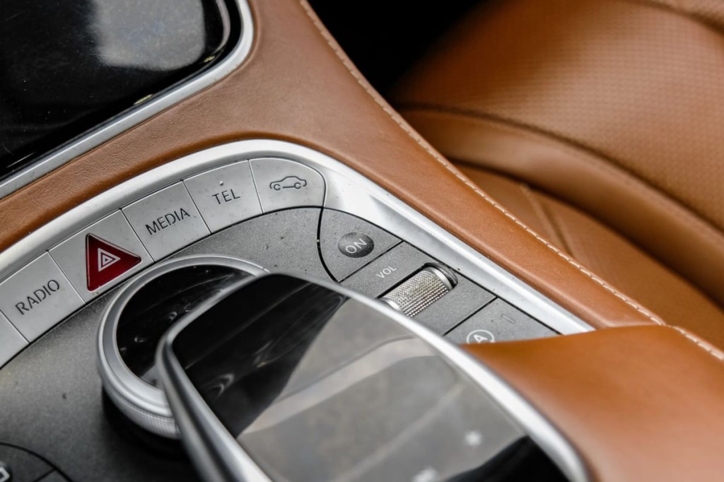 2017 Mercedes-Benz S-Class Image 33