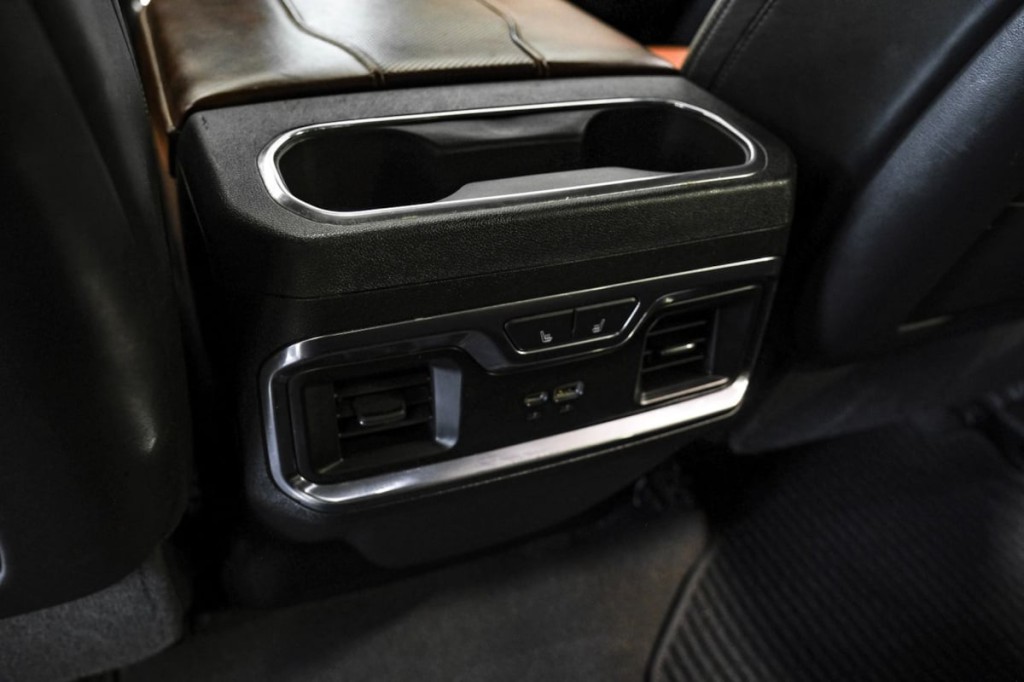 2024 GMC Sierra 1500 Image 32