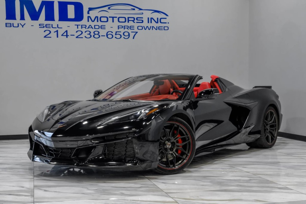 2023 Chevrolet Corvette Image 2
