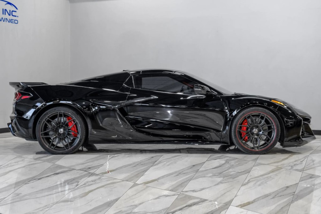 2023 Chevrolet Corvette Image 13