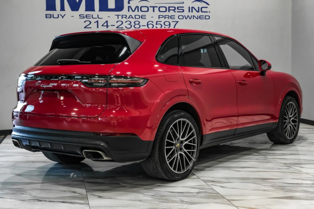2021 Porsche Cayenne Image 11