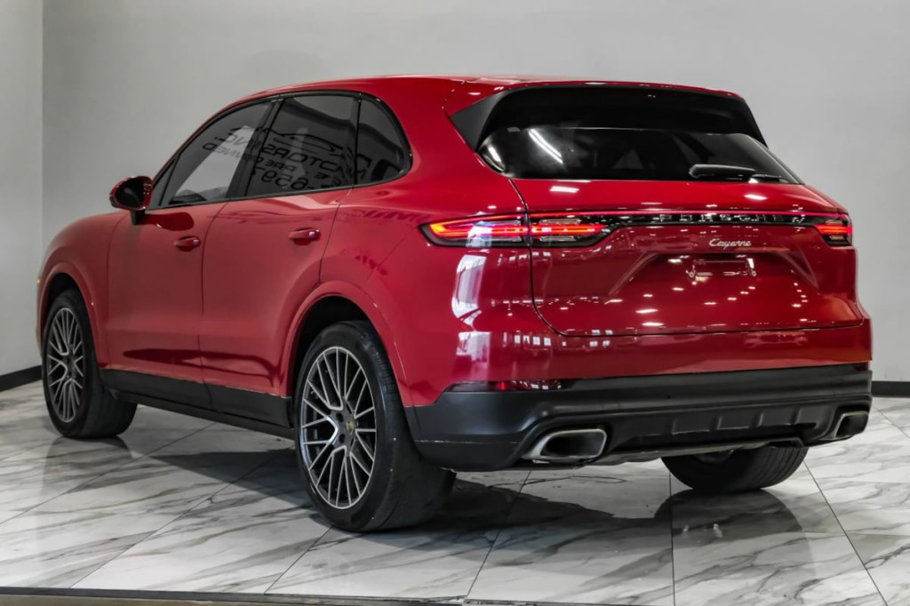 2021 Porsche Cayenne Image 13